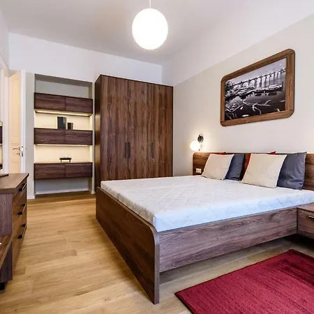 Apartament Chateau Savoy Serikova Praga