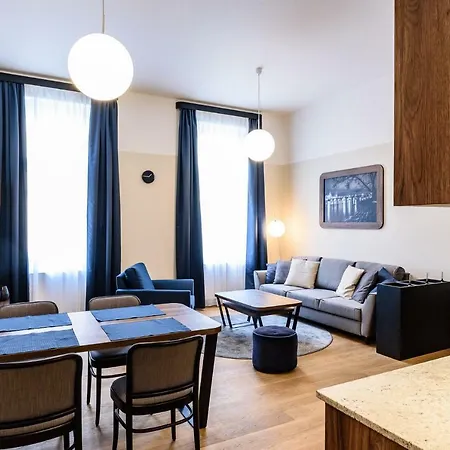 Apartment Chateau Savoy Serikova *